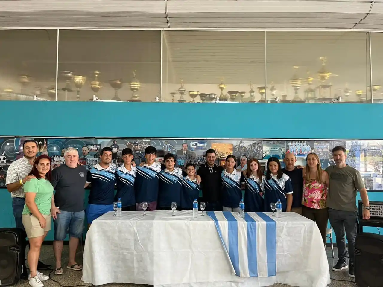 El equipo de Competencia del Cuevero.