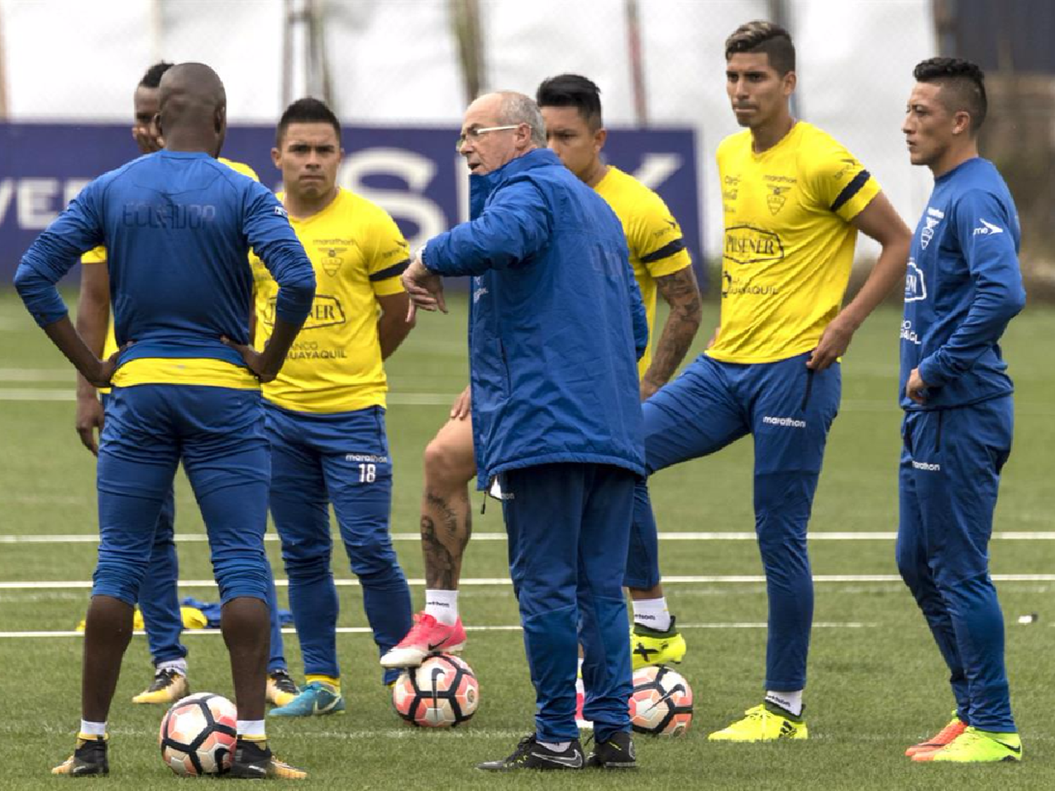 Ecuador quiere irse con una sonrisa