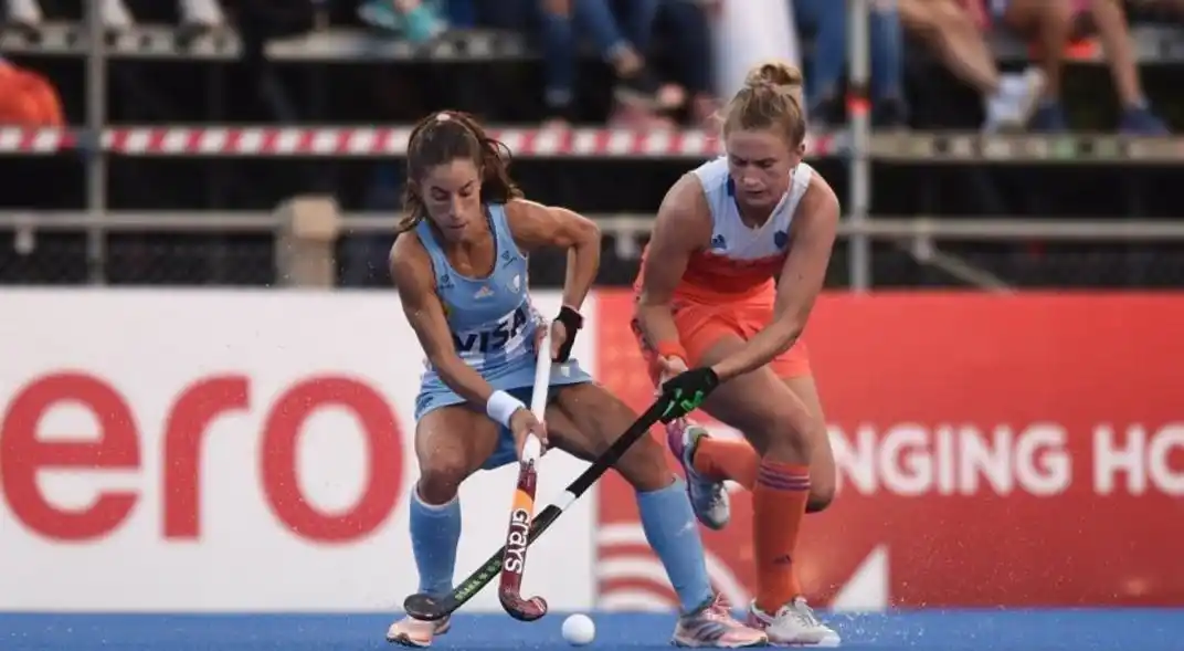 Holanda fue siempre  superior a Las Leonas