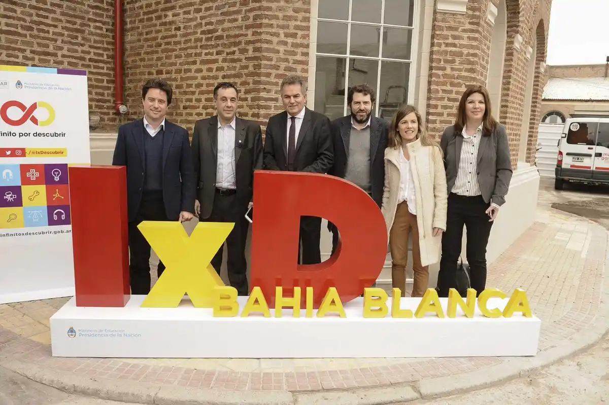 Inauguraron centro educativo "Infinito por descubrir" en Bahía Blanca, el primero en la provincia