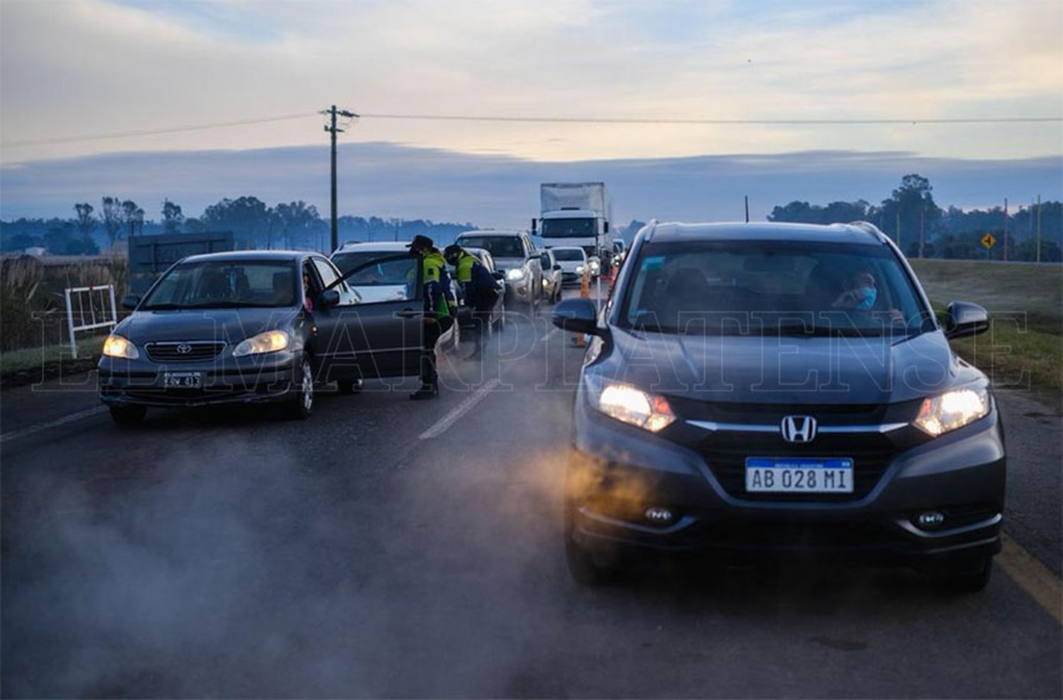 Más de 300 mil personas tramitaron el permiso para viajar este fin de semana largo