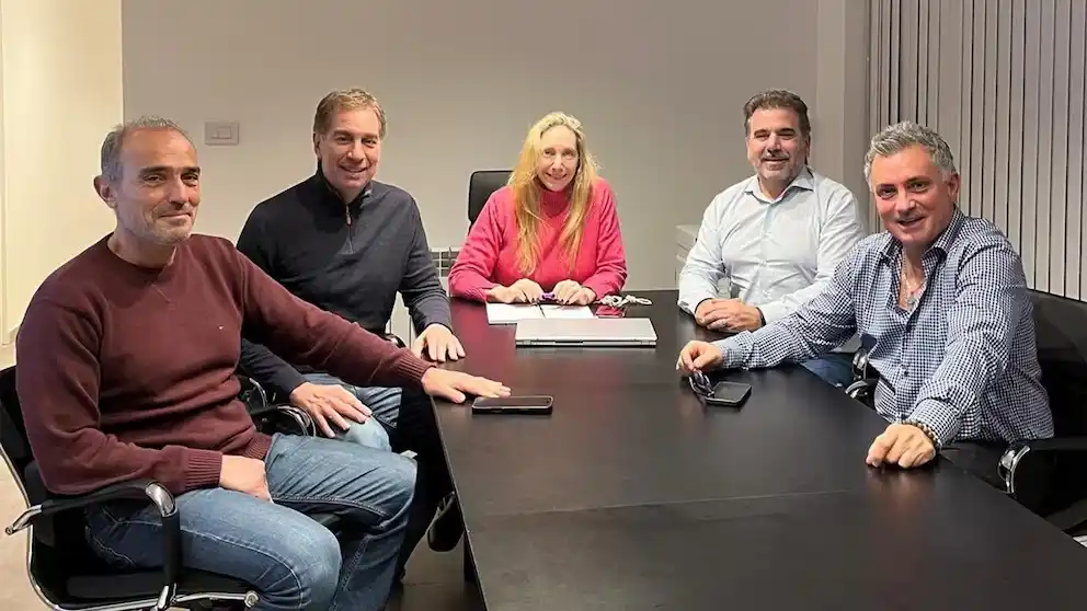 Los libertarios encabezan casi todas las secciones electorales.