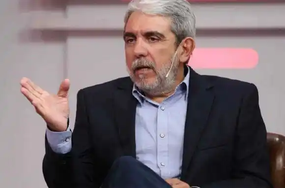 Aníbal Fernández predió el ventilador en la interna del Frente de Todos: «Cristina se corrió de la gestión»