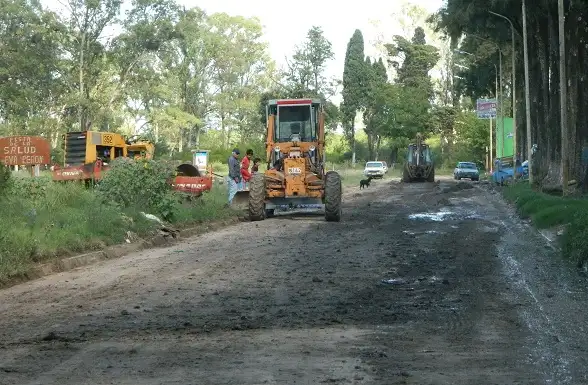 Pavimentan calle Ameghino y reparan las arterias afectadas por las lluvias