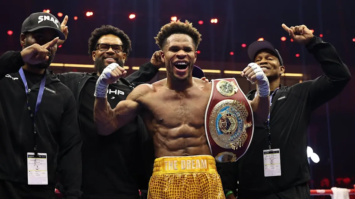 Devin Haney firma un acuerdo con DAZN y prepara la unificación ante Liam Paro