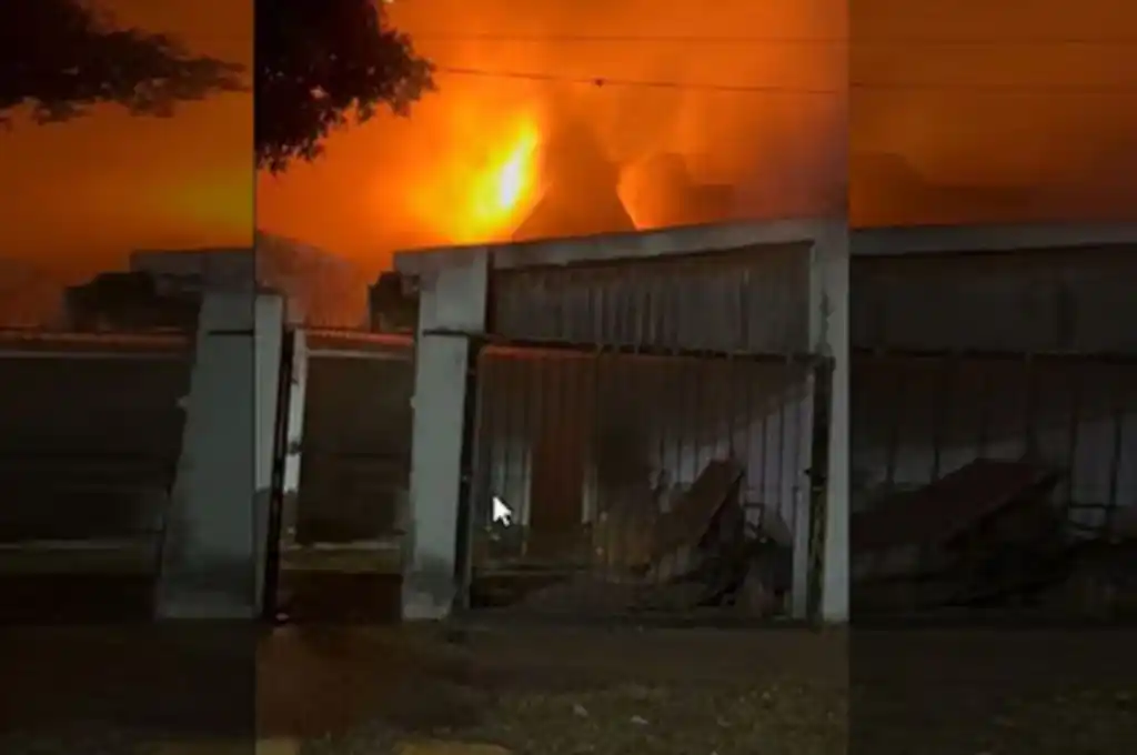El fuego se desató con una rapidez devastadora