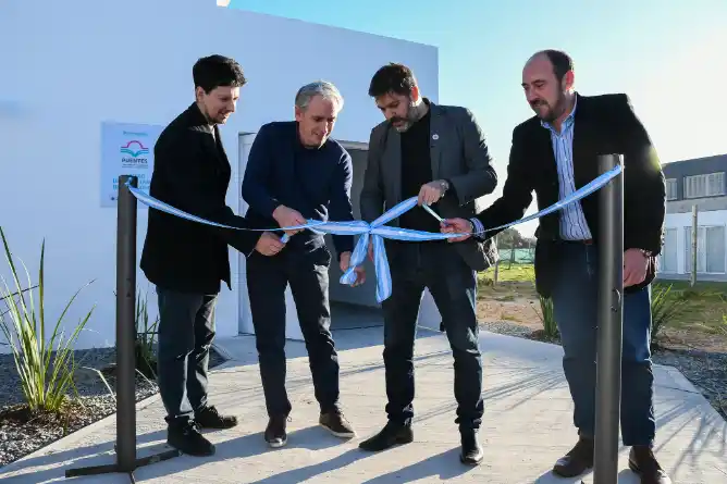 Bianco y Gastón inauguraron el Centro Universitario de Chascomús