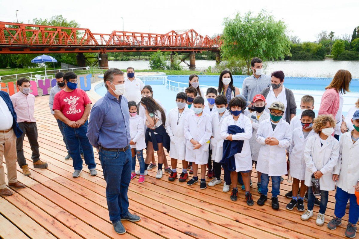 pileta del puente