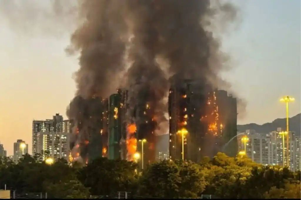 Incendio de torres en Hong Kong