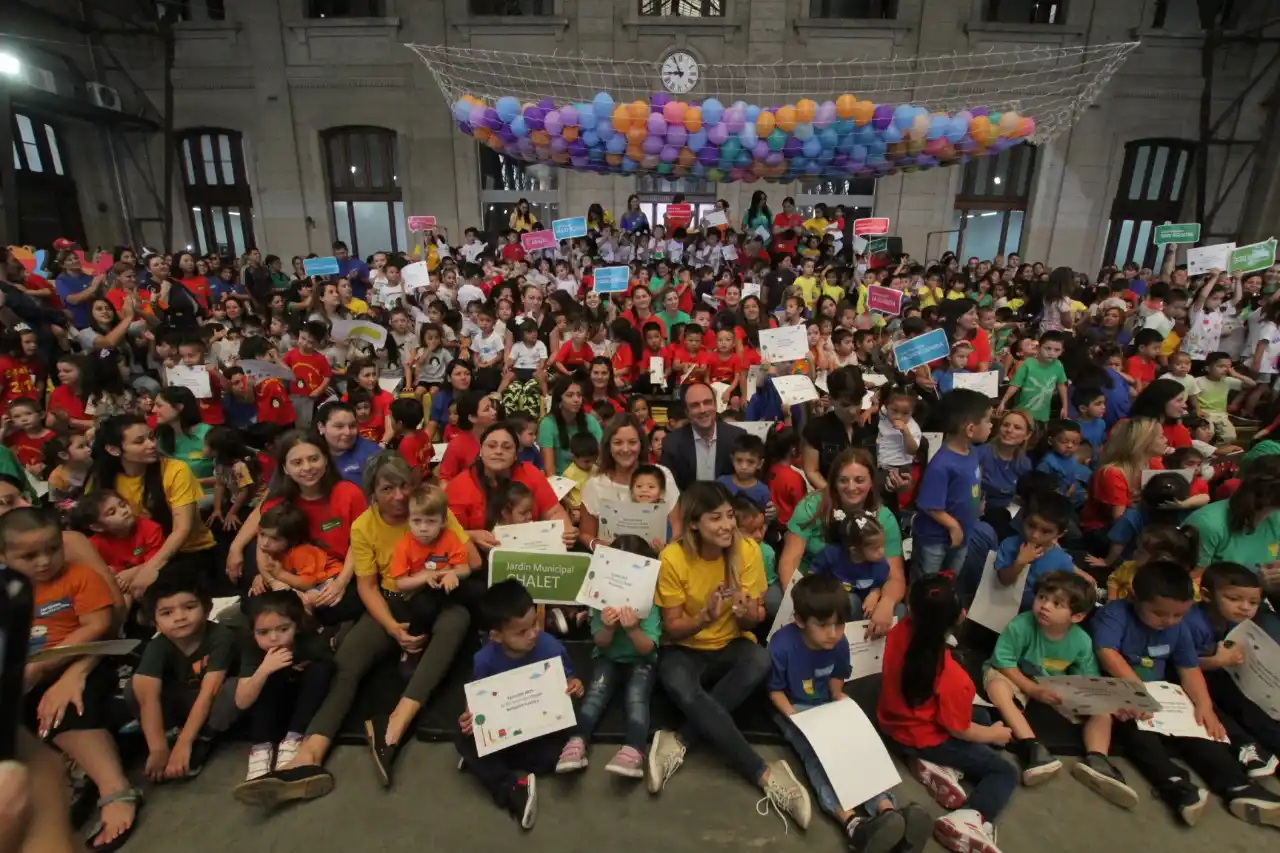 Realizaron el acto de fin de año de los Jardines Municipales