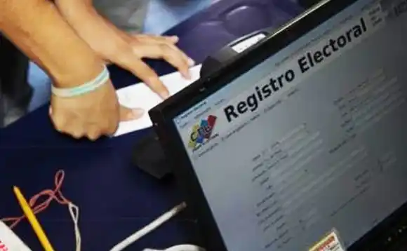CNE del régimen despliega equipos para   actualizar  el Registro Electoral