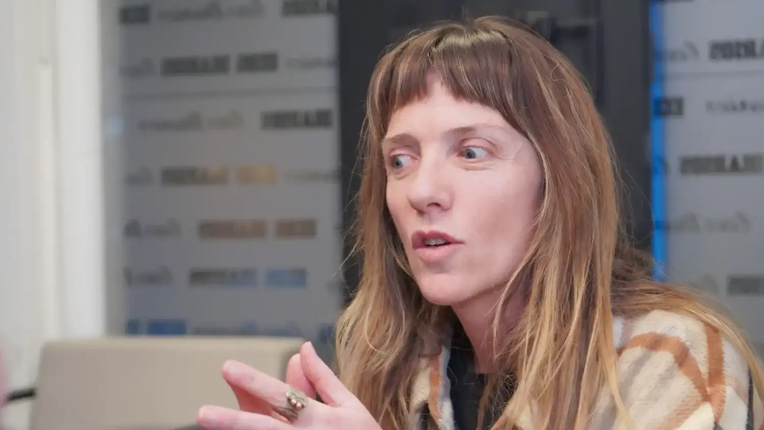“Me formé acá”. Aseveró Jorgelina, una firme defensora de Necochea y de los artistas