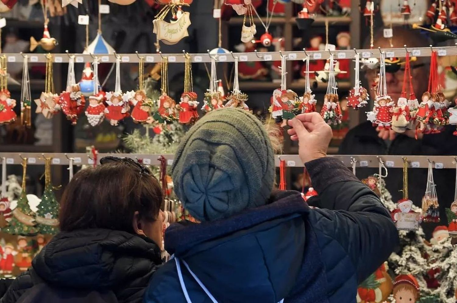 Francia: desconfinamiento paulatino de cara a las fiestas de Navidad y Año Nuevo