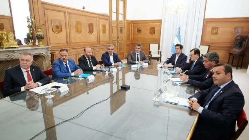 Sergio Massa se reúne con gobernadores en medio de la crisis de Juntos por el Cambio y La Libertad Avanza