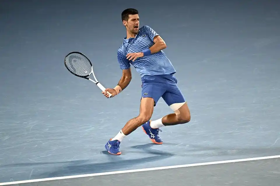 Djokovic, a cuartos con una aplastante victoria