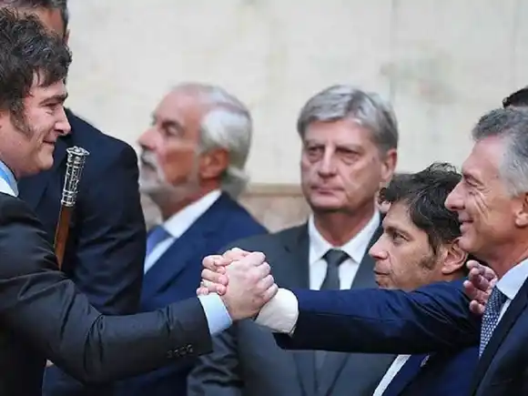 Macri pidió fortalecer el Gobierno y tendió puentes con Milei: “Tiene mi número”