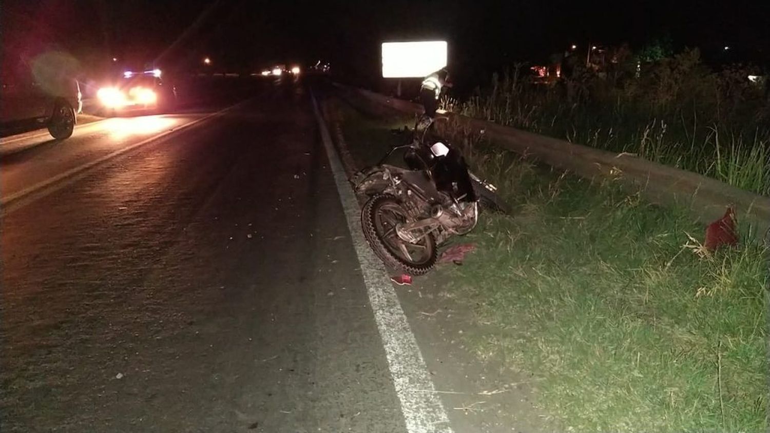 Denunciaron robo y vandalismo en el altar de la joven que murió en un accidente en la Ruta 226