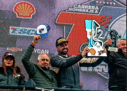 Festejo soñado. El de Edgardo y Esteban Casais, en San Jorgeuna