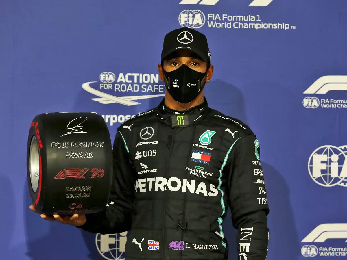 Bahrein: Hamilton hizo la “pole” 98 de su carrera 