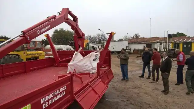 El Intendente de Rivadavia recibió a la Delegación de Trenque Lauquen