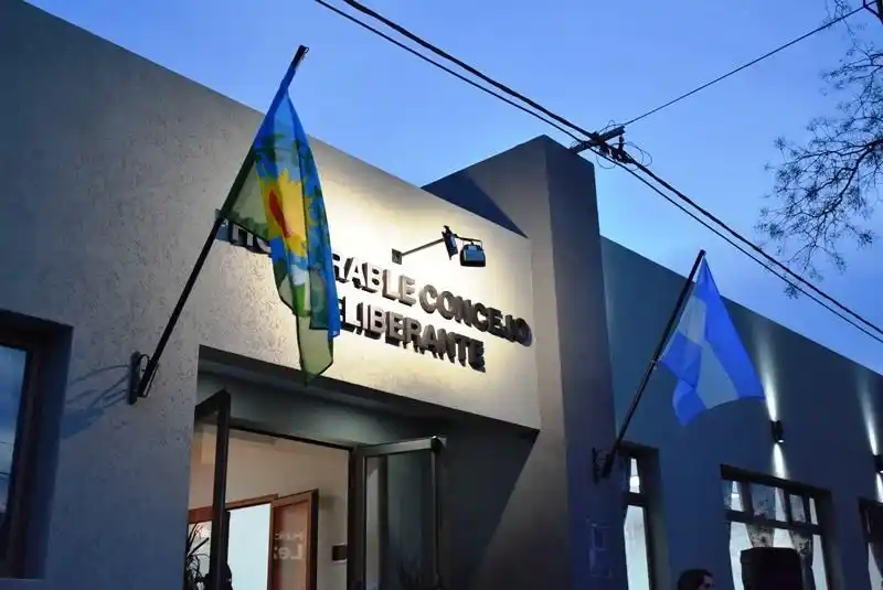 El bochornoso episodio ocurrió en la última sesión del HCD de Lezama.