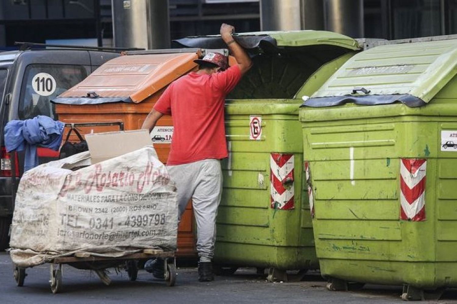 La pobreza aumentó y afecta al 39,2% de la población, según el INDEC