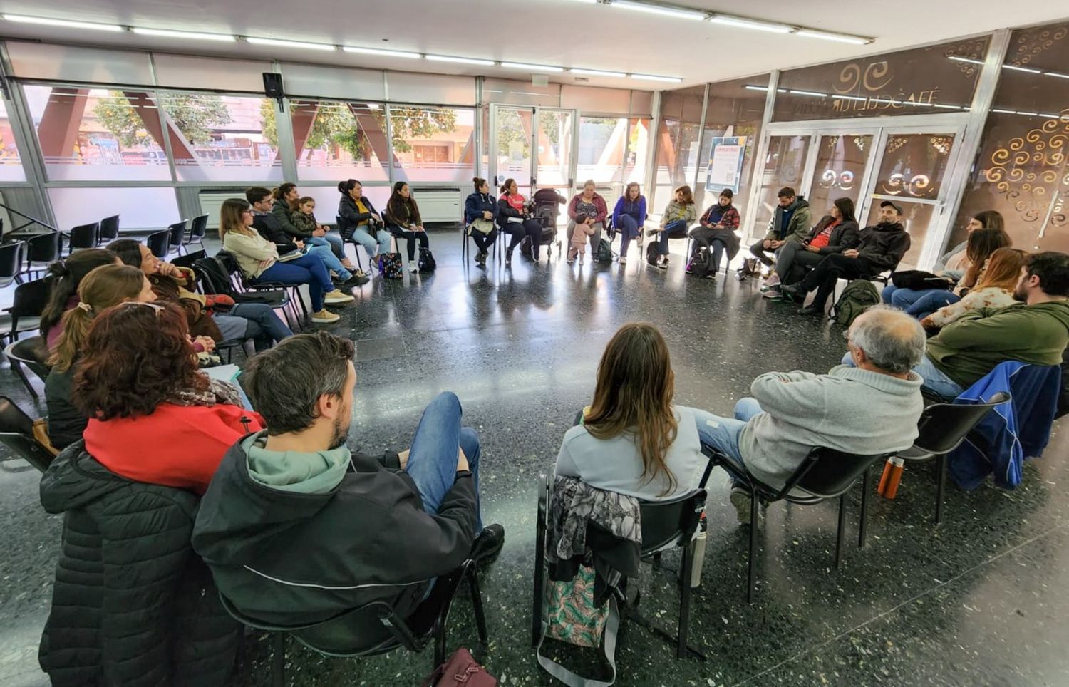 Las mesas barriales se fortalecen como espacios para canalizar problemáticas y articular soluciones