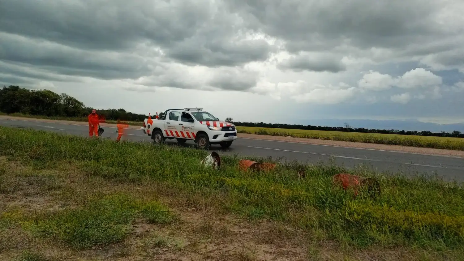 Tras los reclamos por los pozos en la Ruta 34, comenzaron las reparaciones y hay desvíos de tránsito - 1
