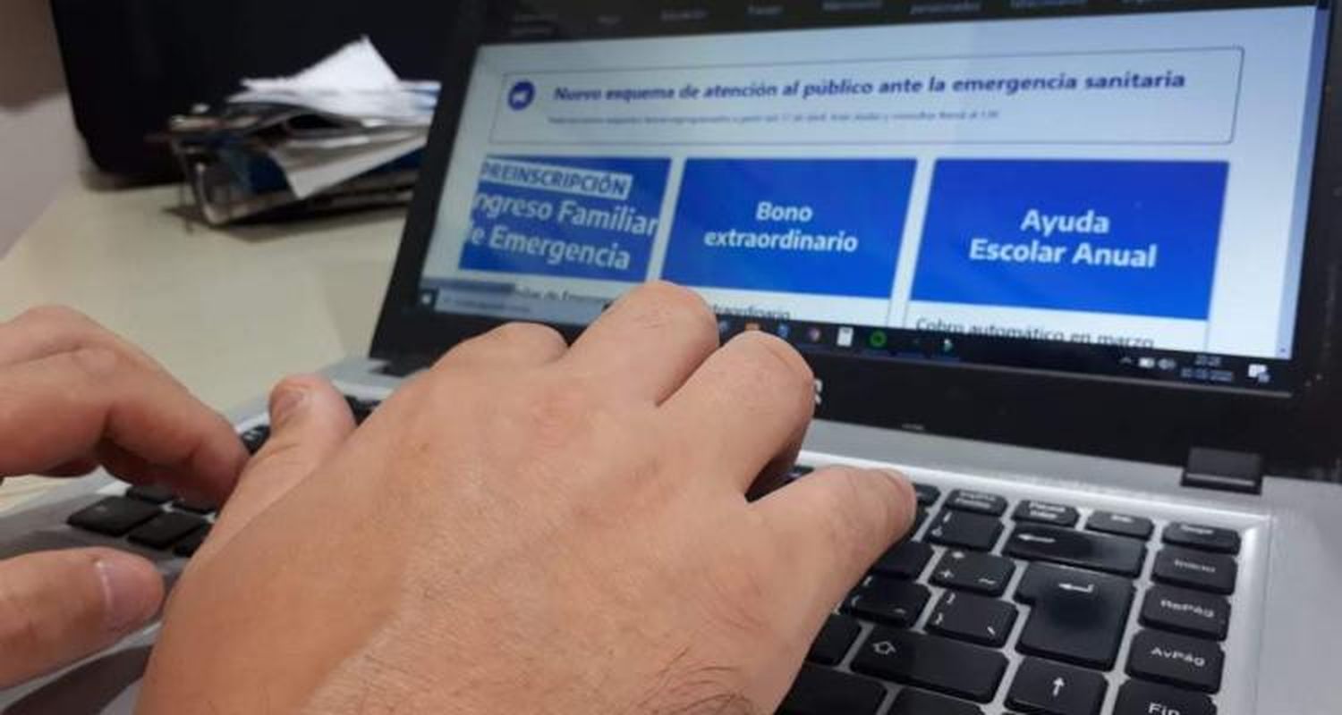 Tras la preinscripción, comienzan a pagar a algunos beneficiarios del bono de $ 10 mil
