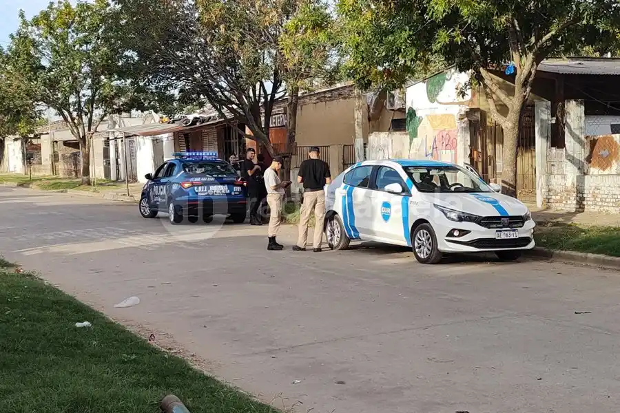 Confuso y violento episodio en conflictivo sector de la ciudad: hay al menos un herido