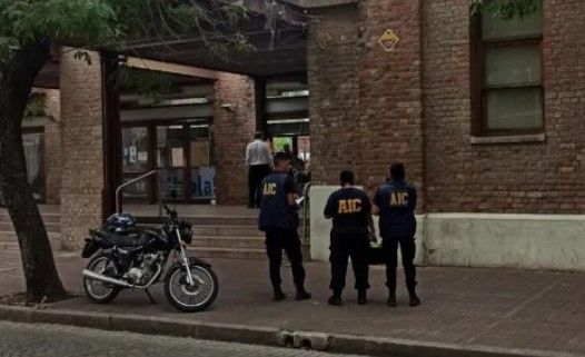 Rosario: se robaron diez monitores del Centro Municipal de Distrito Centro