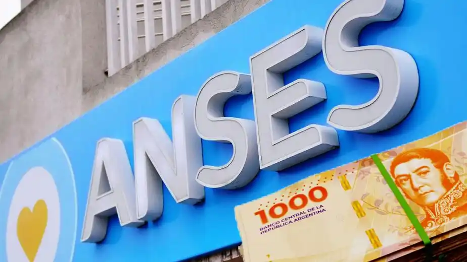 El Gobierno nacional oficializó el pago del último bono extraordinario del año.