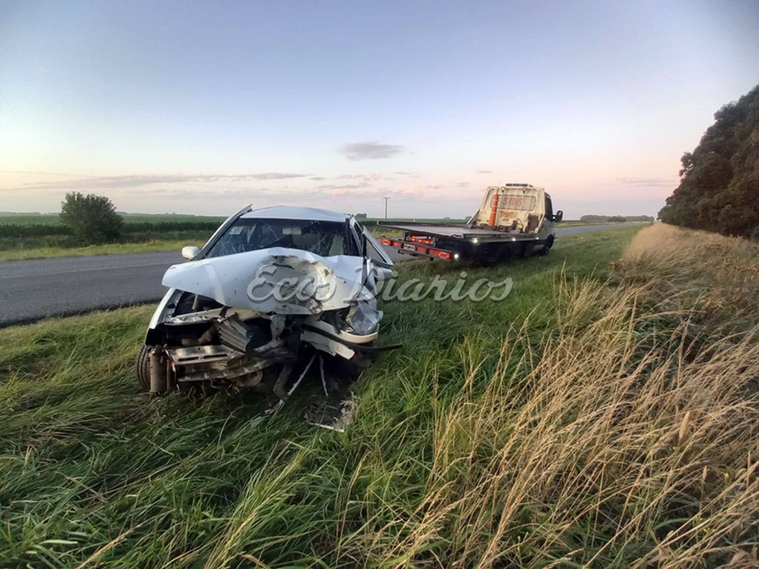 Graves daños. Materiales tuvo el vehículo en el que viajaban las personas de La Plata