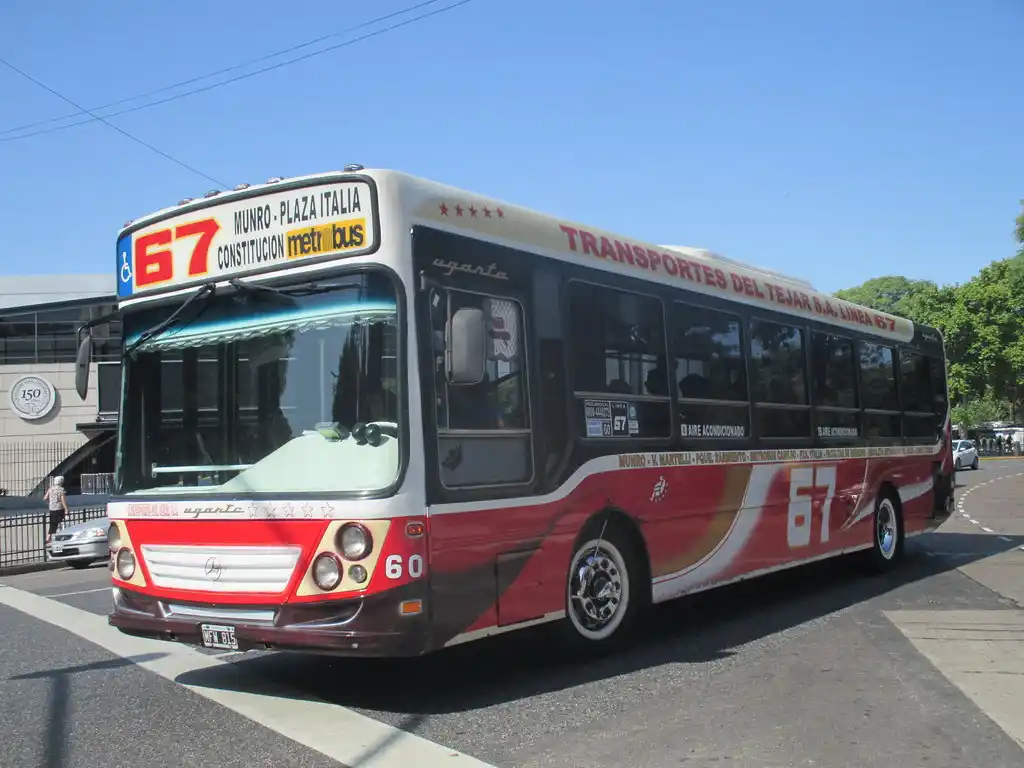 Vuelven a aumentar las líneas de colectivo que van entre CABA y el Conurbano: ¿a cuánto se va el boleto mínimo?