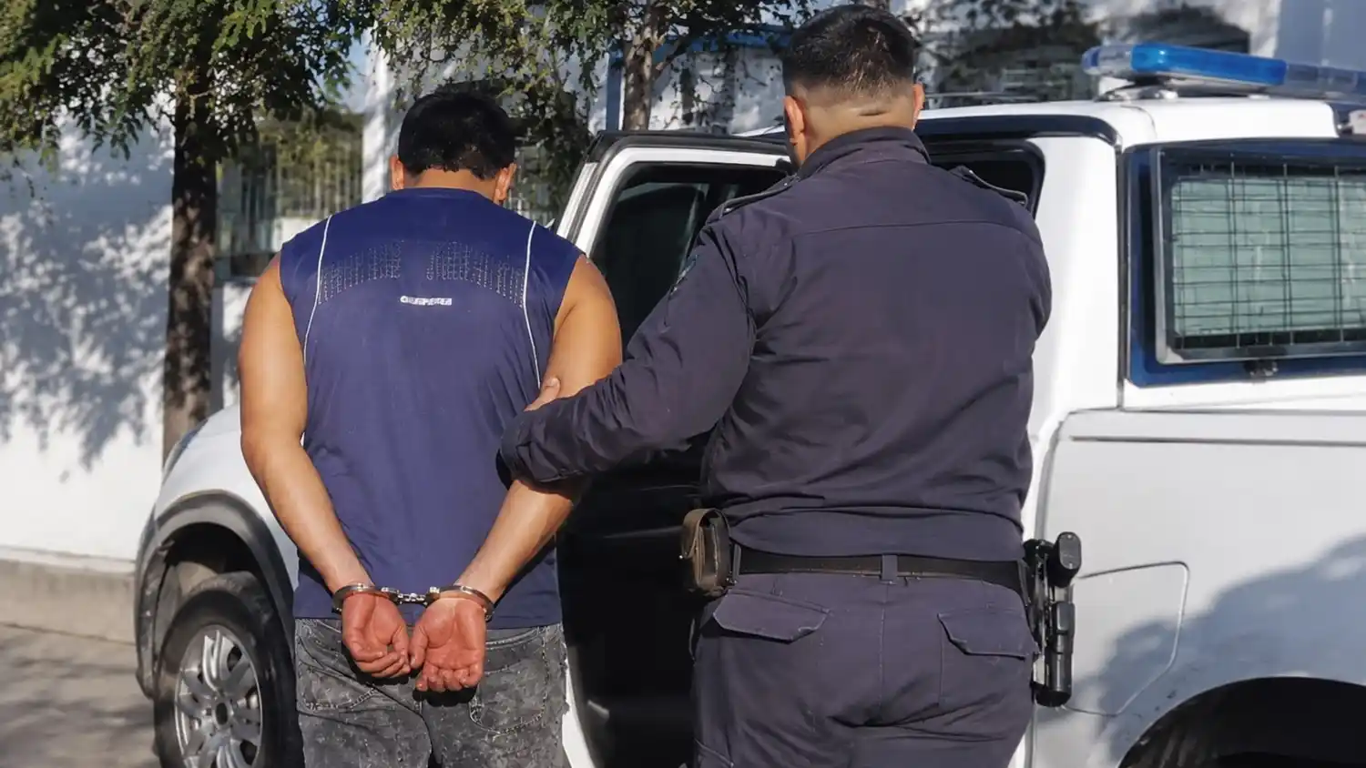 El acusado fue trasladado a la Comisaría de Agustoni.