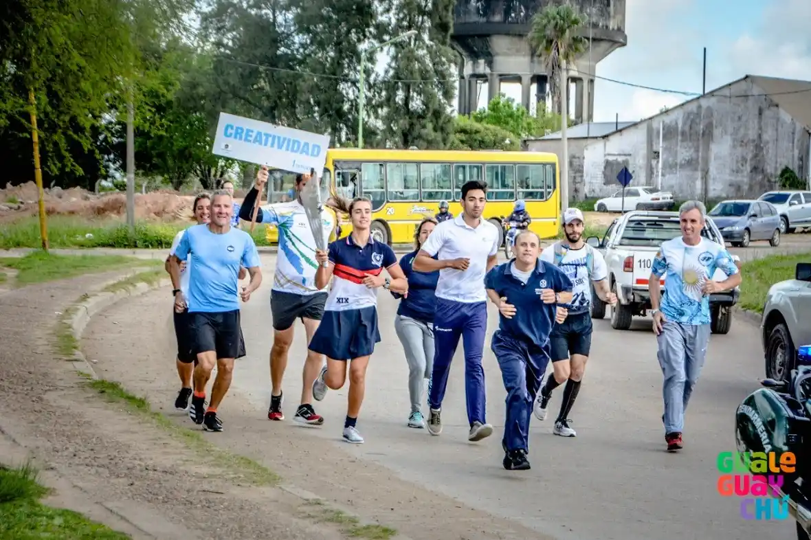 Luego del recorrido de la Antorcha de Valores se inauguraron los Juegos Masivos 2019