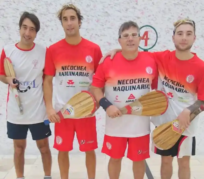 Pelota: Huracán festejó en el inicio del Provincial de Cuarta