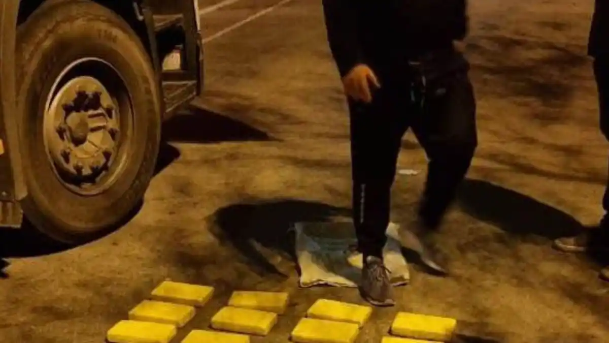 Detuvieron a un camionero con 14 kilos de cocaína en Ceres