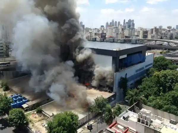 Incendio en Canal 13 y TN