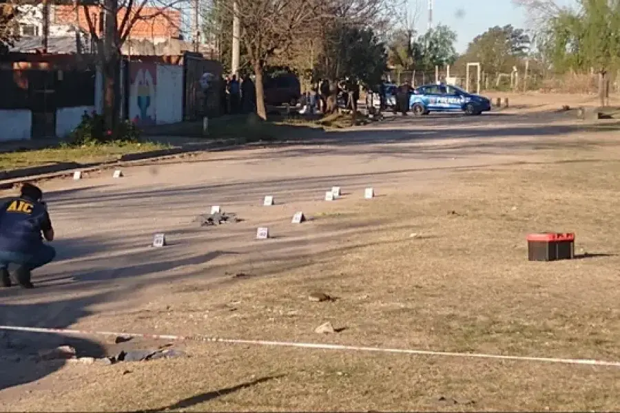 Video: por el asesinato de un hombre y una mujer se entregó una persona para ser juzgado por la justicia