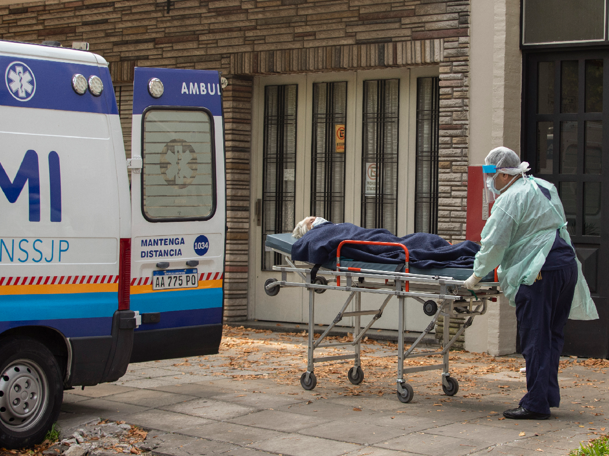 Reportaron 537 muertes en las últimas 24 horas y es récord en el país desde que se desató la pandemia