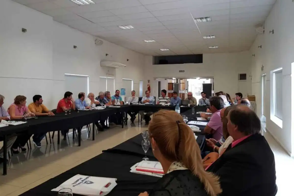 Comerciantes piden “que se reconsidere el costo de la electricidad”