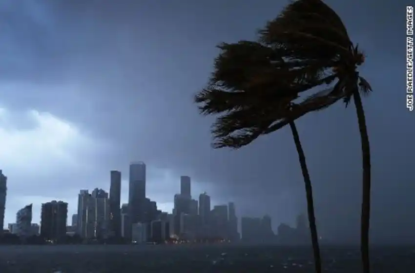 Alertan la llegada de “vientos intensos” y mucho frío para este domingo