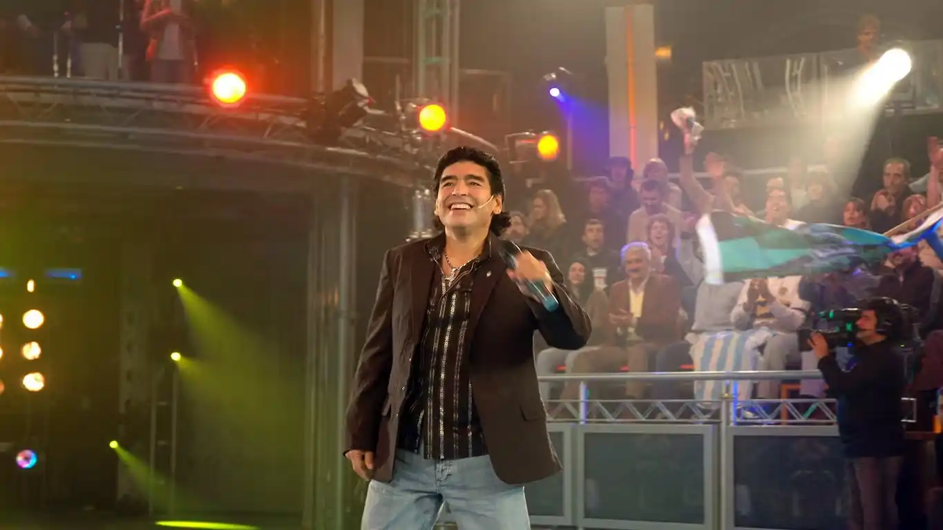 Diego Maradona en la Noche del Diez por Canal 13