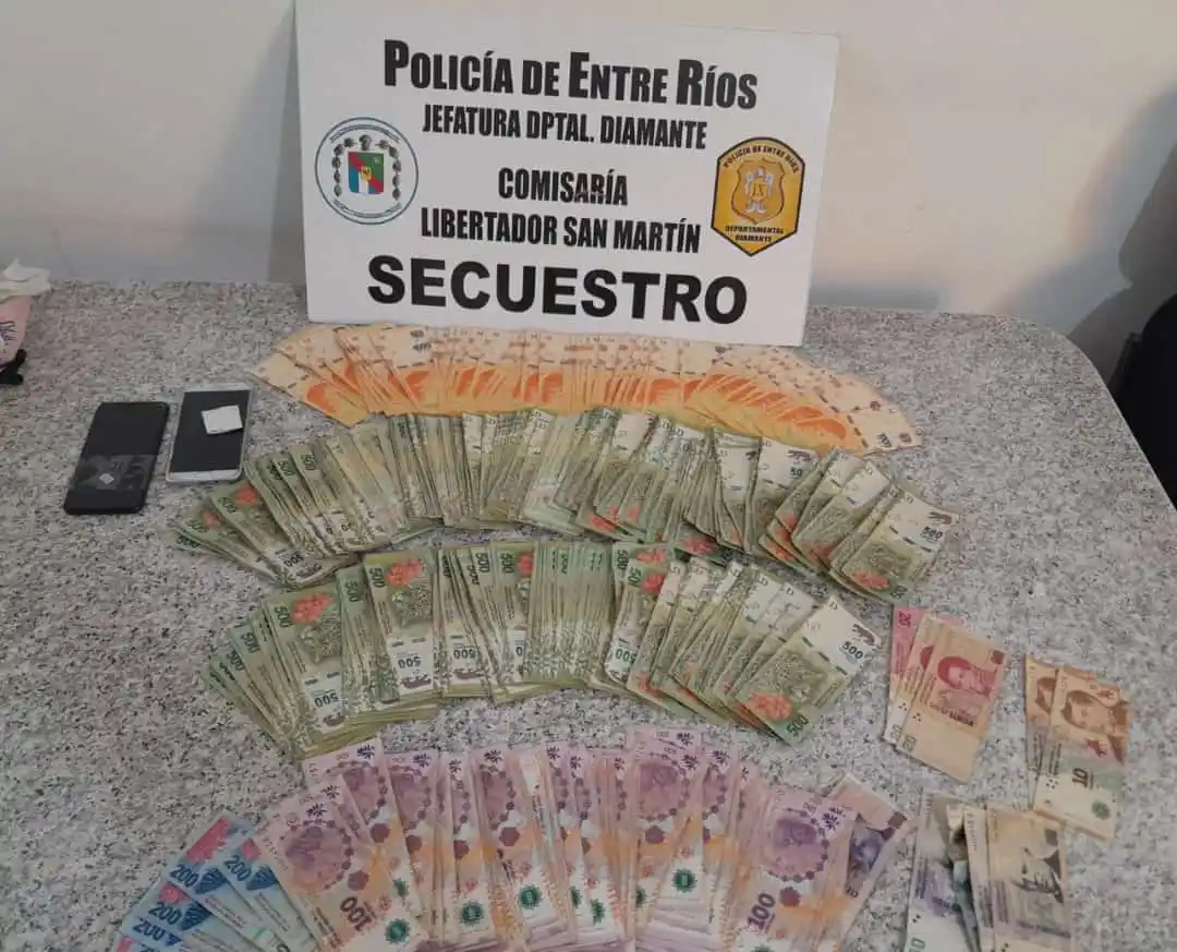 Transportista denunció que le robaron casi $1 millón