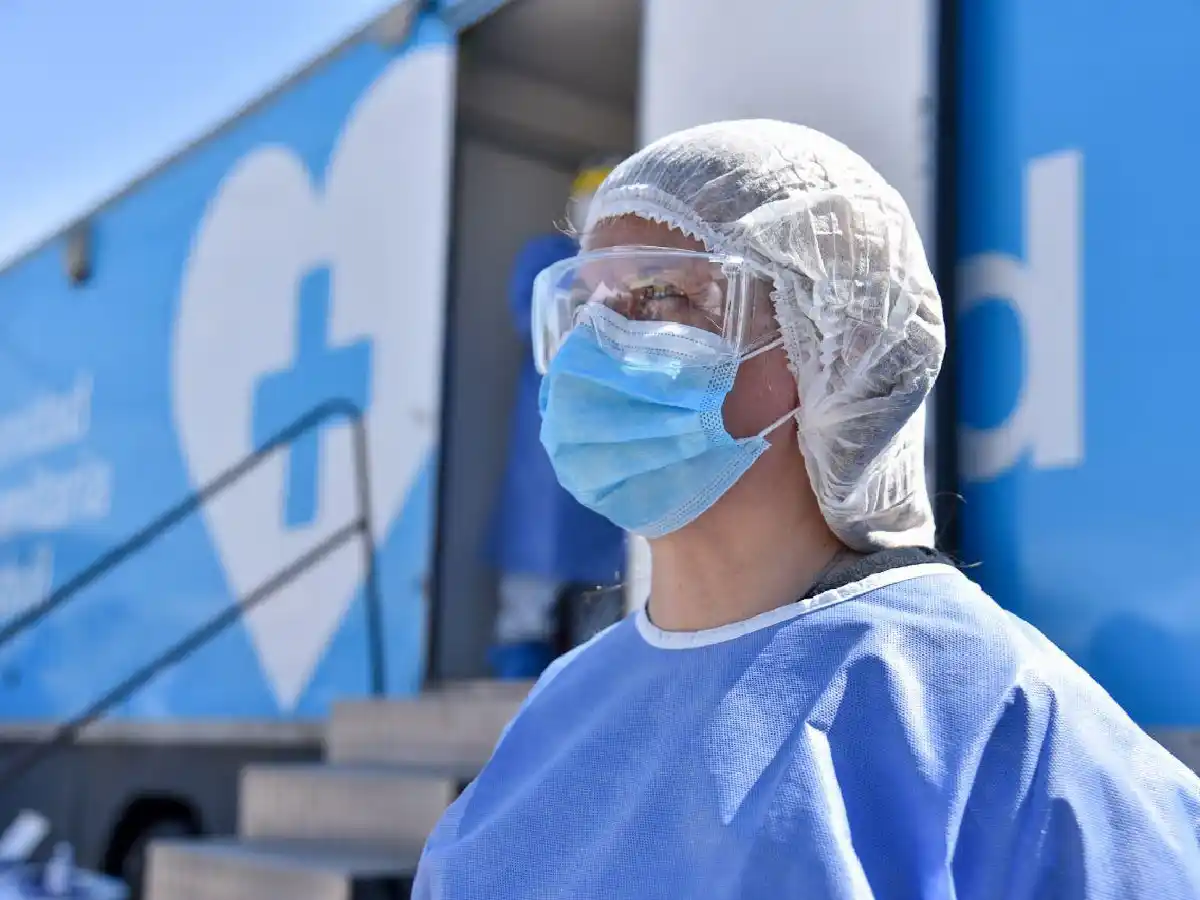 Otros 38 muertos y 981 nuevos contagios de coronavirus en Argentina
