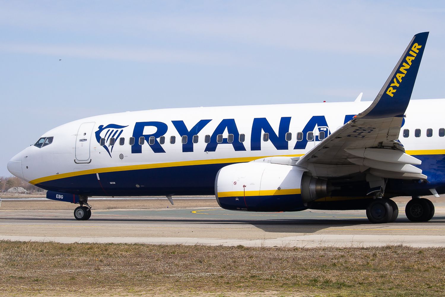 Ryanair reembolsará 1,5 millones de euros a pasajeros por costos extra durante el check-in