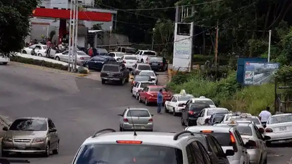 ESPERA MORTAL: cuatro personas han perdido la vida en las colas para surtir gasolina en Táchira