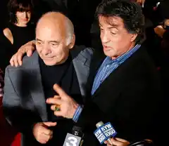 Murió Burt Young, el actor que interpretó a Paulie en la saga de "Rocky"