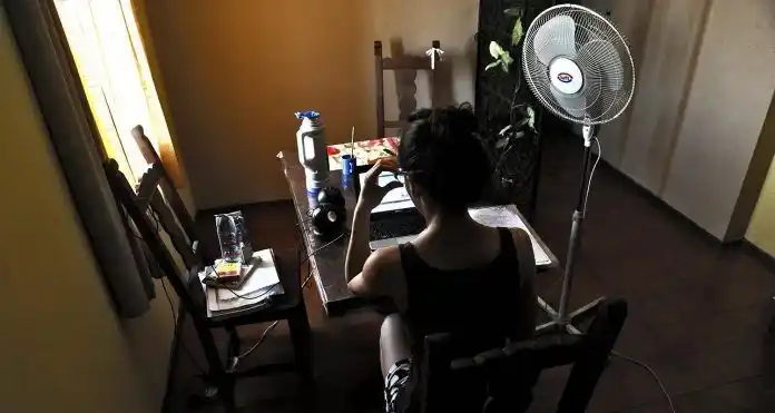 Unas 10.000 familias y el Parque Industrial siguen sin luz